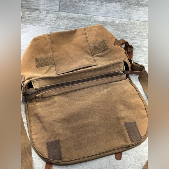 Rothco Canvas Leather Distressed Messenger Crossbody Bag 15” Computer Military - Picture 11 of 16